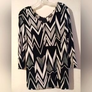 Travelers by Chicos Black & White‎ Chevron Print Tunic sz. 0